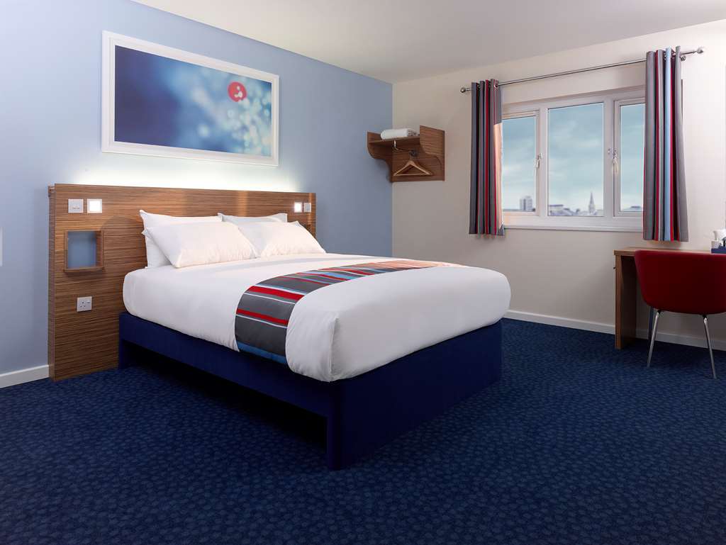 Travelodge Birmingham Sutton Coldfield Room photo